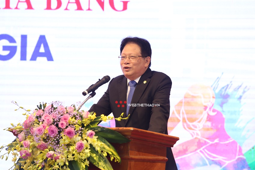 Ông bầu Hóa chất Đức Giang treo thưởng khủng cho chức VĐQG 2022