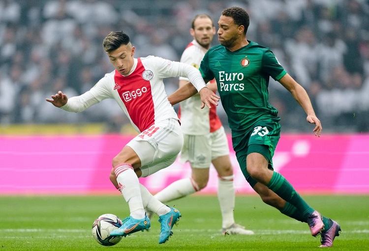 MU tính “cướp” hậu vệ của Ajax trong cuộc đua với Arsenal MU tính “cướp” hậu vệ của Ajax trong cuộc đua với Arsenal