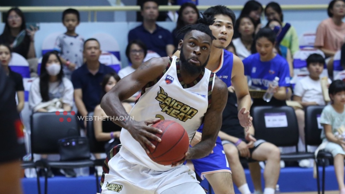Alonzo Stafford: "Saigon Heat sẽ vô địch 3 năm liên tiếp... nếu cứ chơi thế này"