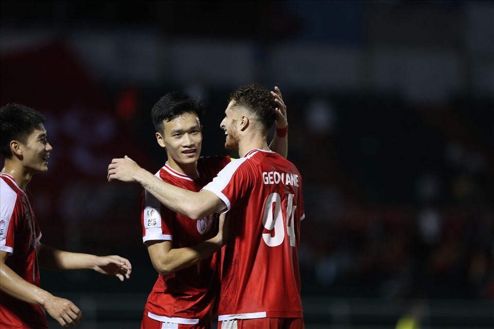 Kết quả Viettel 5-2 Hougang United: Chiến thắng thuyết phục