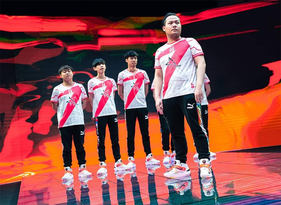 Tìm hiểu về J Team, đối thủ của Team Flash ở bán kết ICONS 2022