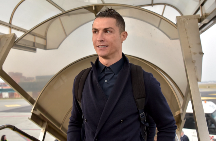 Ronaldo khiến kế hoạch du đấu trước mùa giải của MU hỗn loạn
