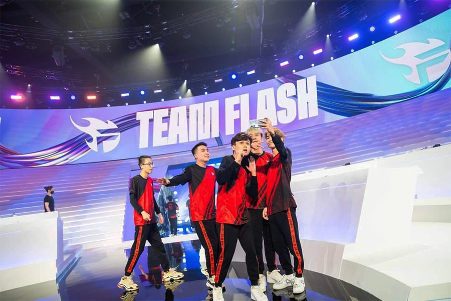 Team Flash dừng bước ở bán kết ICONS Global Championship 2022 Team Flash dừng bước ở bán kết ICONS Global Championship 2022