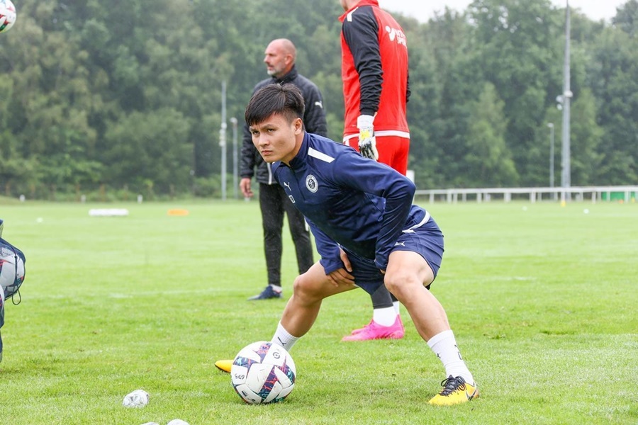 Đội hình dự kiến Pau FC vs Landes: Quang Hải có thể ra sân