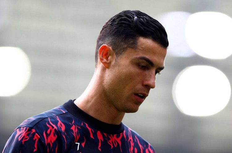 Lời đề nghị đầu ti&ecirc;n cho Ronaldo từ Chelsea c&oacute; gi&aacute; bao nhi&ecirc;u?