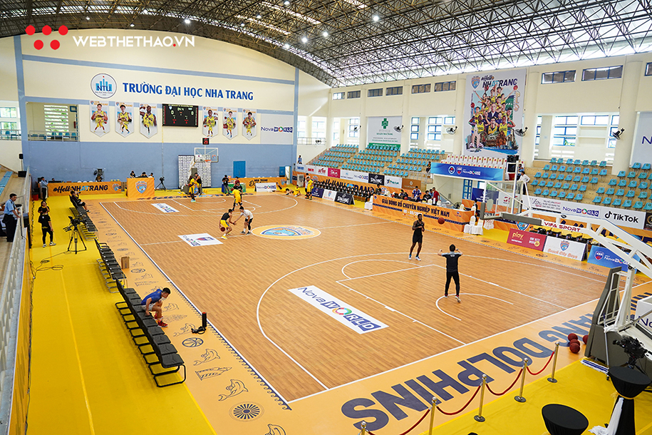 Nhà thi đấu đại học Nha Trang lột xác, chào đón Dolphins và VBA 2022