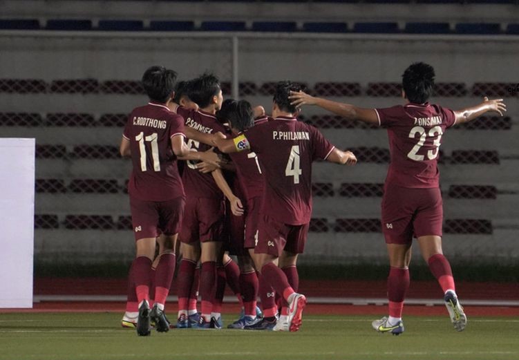 Thái Lan vượt mặt Australia, có thể gặp Việt Nam ở bán kết AFF Cup nữ 2022