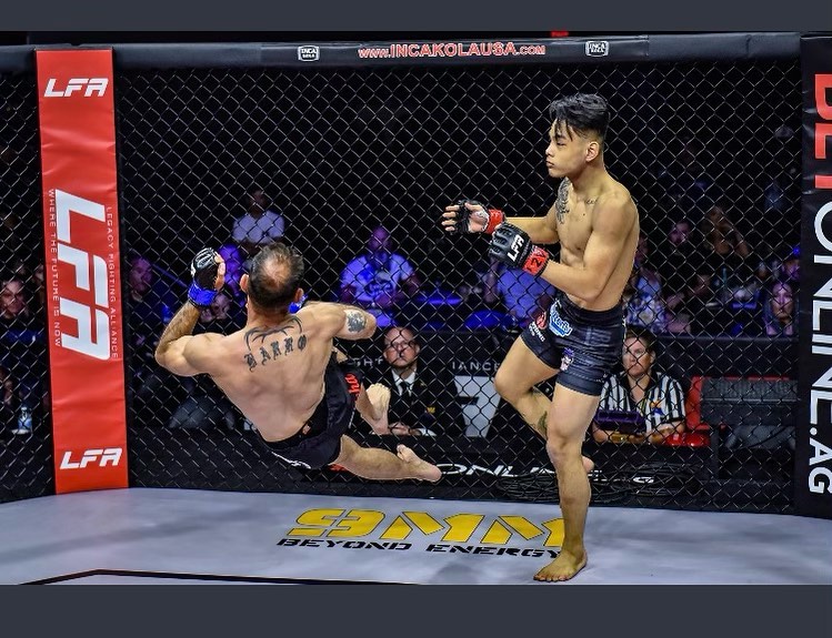 LFA 135: Võ sĩ gốc Việt An Hồ tung cước chớp nhoáng đá bay đối thủ lên không