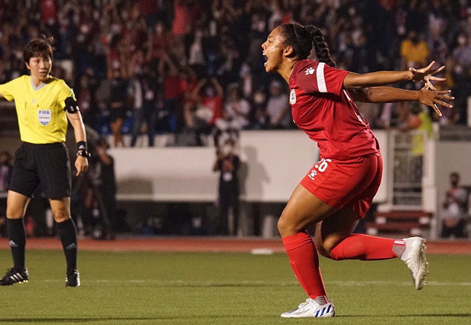 Hạ Thái Lan, nữ Philippines vô địch AFF Cup 2022, tạo nên cột mốc lịch sử mới