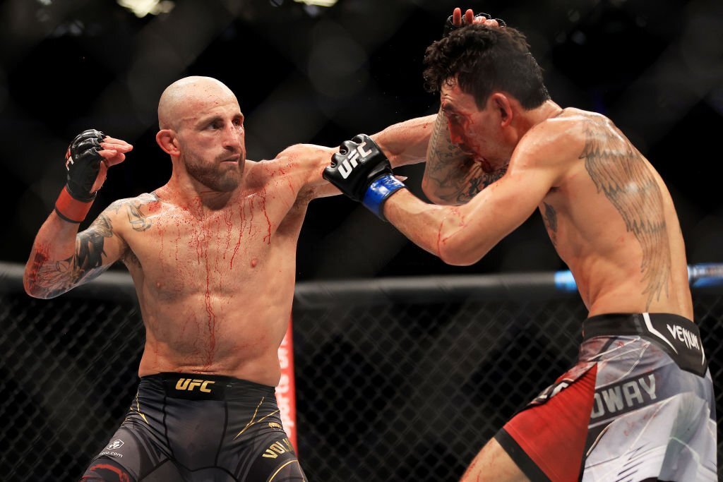 Alexander Volkanovski chấn thương, hạng lông UFC sẽ đón nhà vô địch mới?