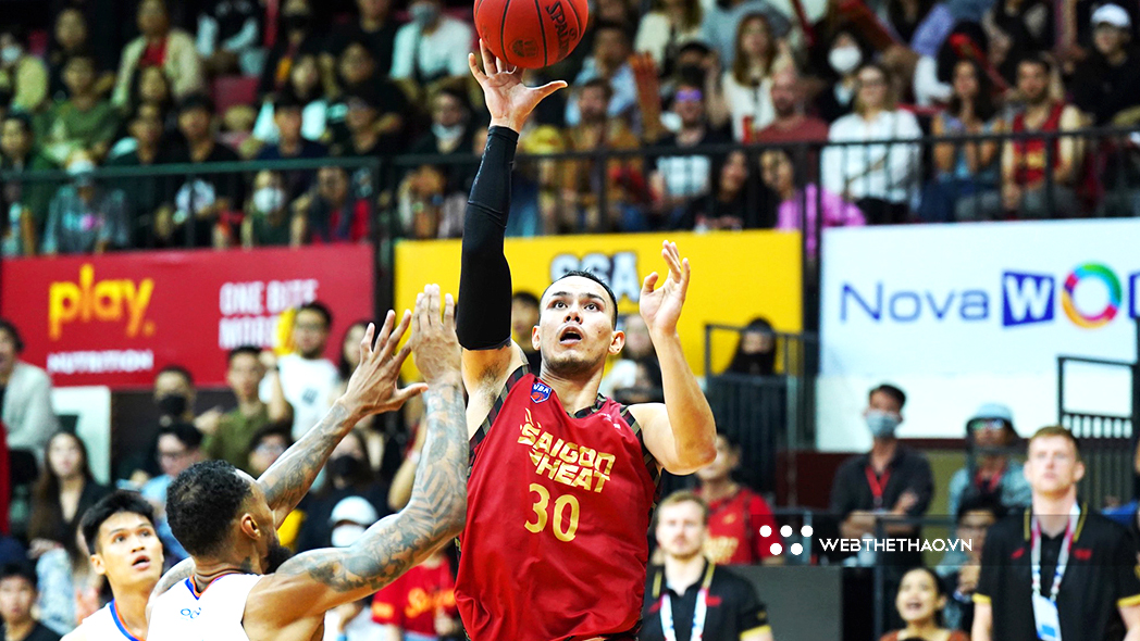 Tim Waale giật mũ MVP trong trận thắng thứ 6 liên tiếp của Saigon Heat