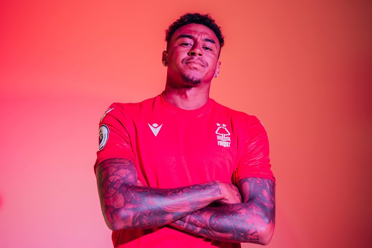 Lingard thực hiện cuộc chuyển nhượng bất ngờ sau khi rời MU