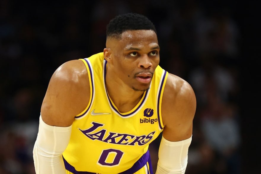 Bất chấp khó khăn, Los Angeles Lakers vẫn giữ giá Russell Westbrook trên TTCN?