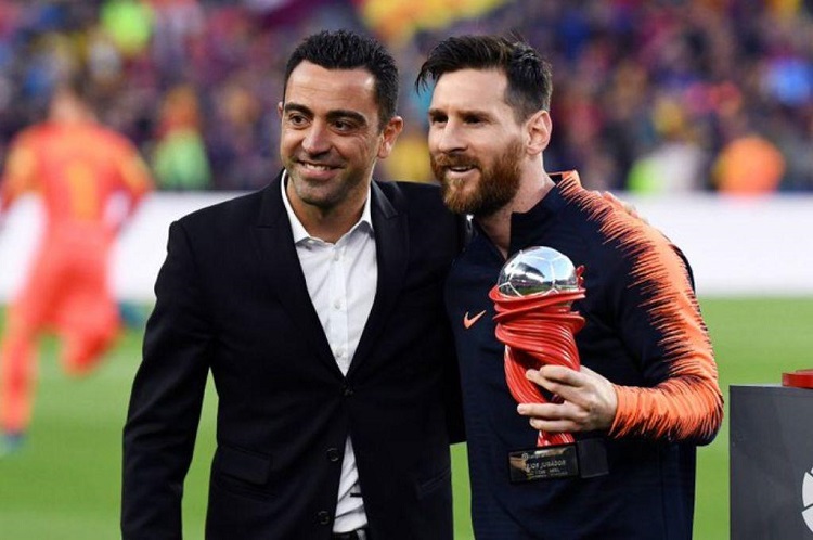 Barca được yêu cầu đưa Messi trở lại!
