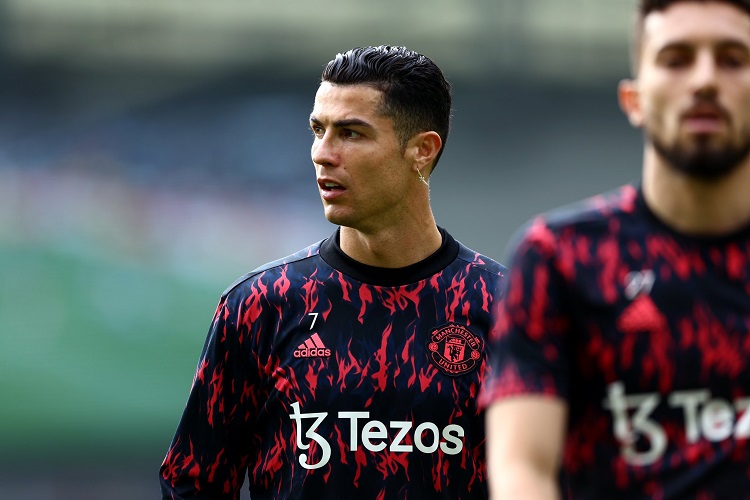 MU kiên quyết không nhượng bộ về hợp đồng của Ronaldo