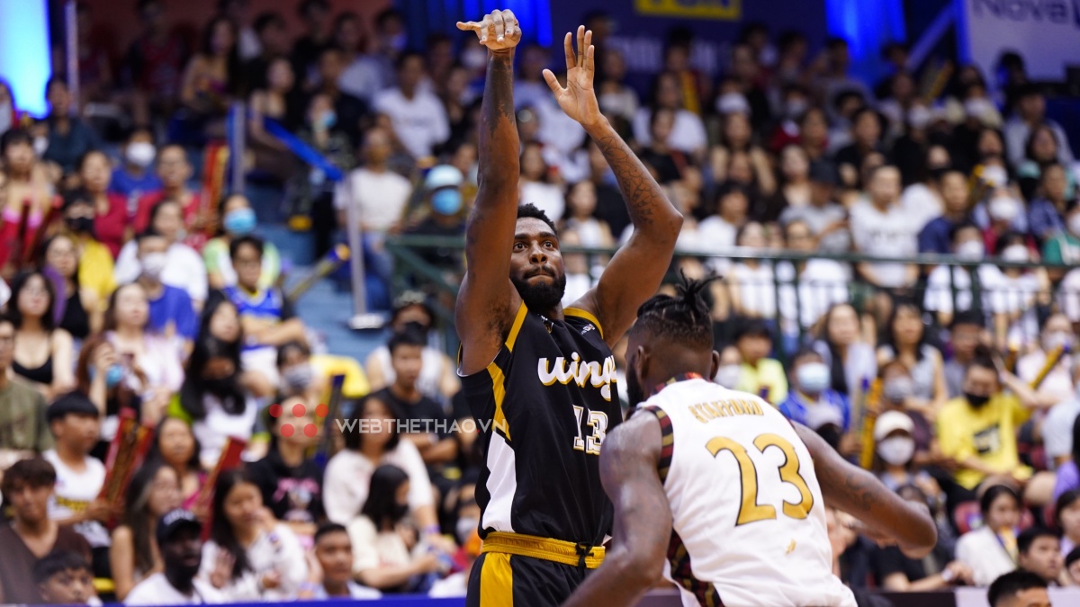Desean Parsons lập triple-double buồn trong trận thua của Ho Chi Minh City Wings