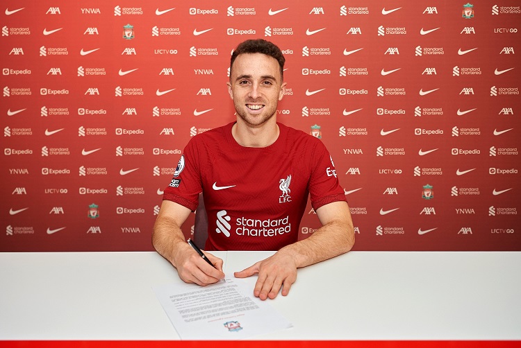 Liverpool gia hạn hợp đồng với Jota để tránh lặp lại vụ Mane