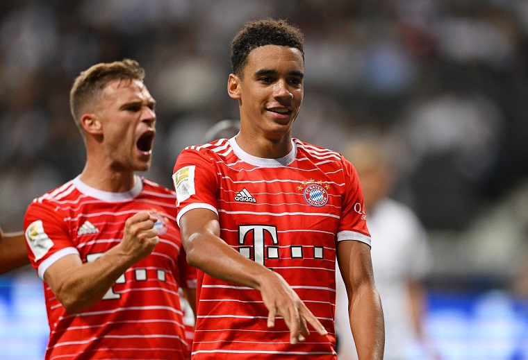 Cầu thủ 19 tuổi nổi hơn Mane trong ngày mở màn Bundesliga của Bayern