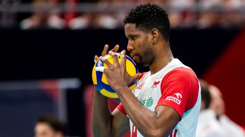 "Sư tử" Wilfredo Leon liệu có kịp tham dự giải bóng chuyền Vô địch Thế giới 2022?