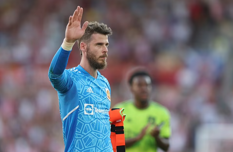 MU thảm bại, De Gea đề nghị được phỏng vấn để xin lỗi
