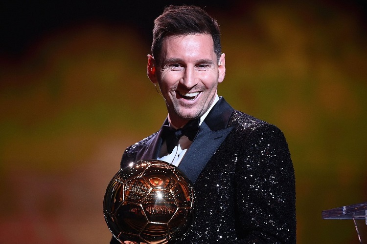 Messi bị loại khỏi danh sách Quả bóng vàng gây phản ứng gay gắt