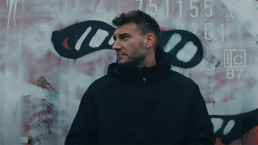 "Lord" Bendtner thành lập đội Esports, khẳng định tương lai của thể thao điện tử