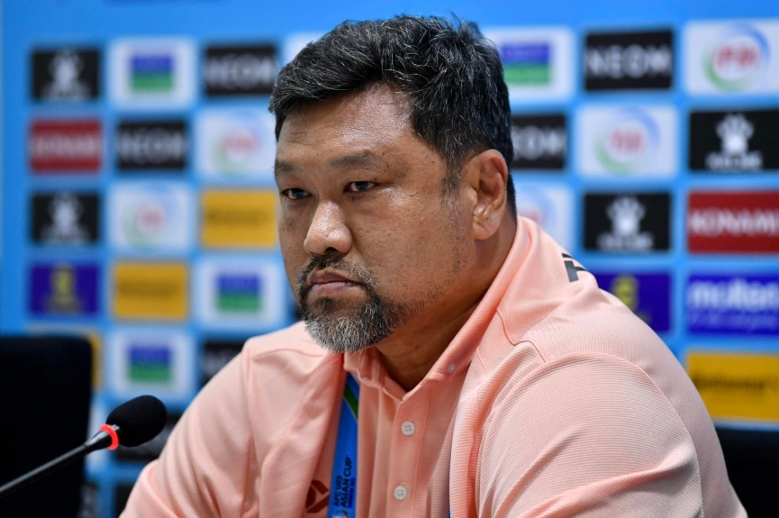 Tréo ngoe bóng đá Thái Lan: Mơ World Cup nhưng lại không có tiền thuê HLV ngoại