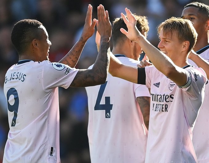 Đội hình ra sân Arsenal vs Fulham dự kiến: Gabriel Jesus so tài Mitrovic
