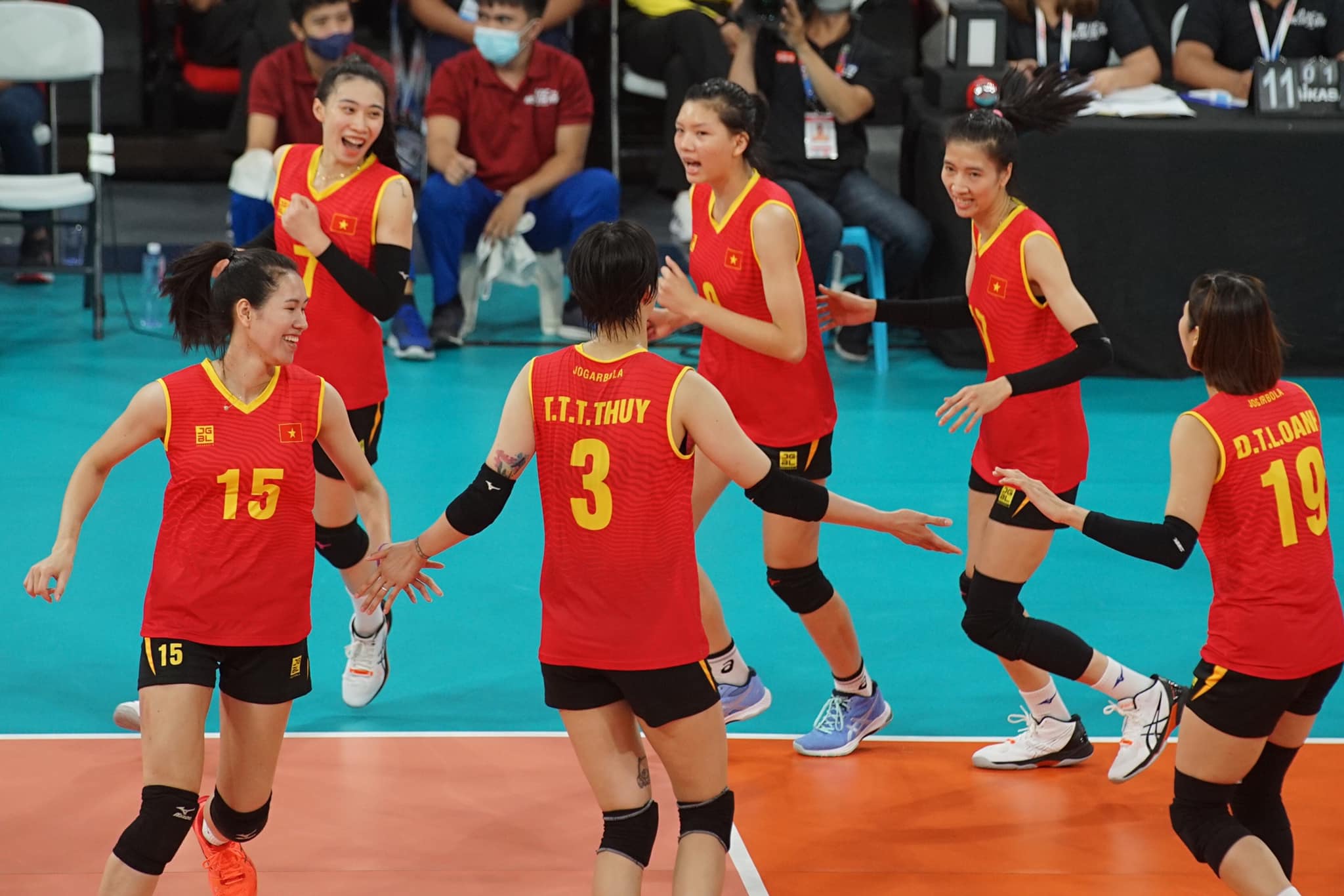 Không tạo nên bất ngờ trước Thái Lan, đội tuyển nữ Việt Nam xếp hạng 4 tại AVC Cup 2022
