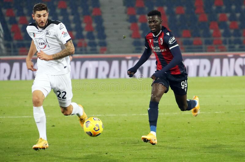 Nhận định, soi kèo Spezia vs Bologna: Khôn nhà dại chợ