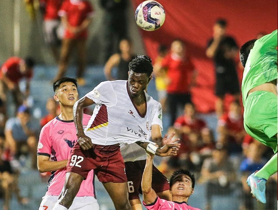 Hà Tĩnh và TP. HCM bất phân thắng bại, níu chân nhau ở nhóm cuối bảng V.League 2022