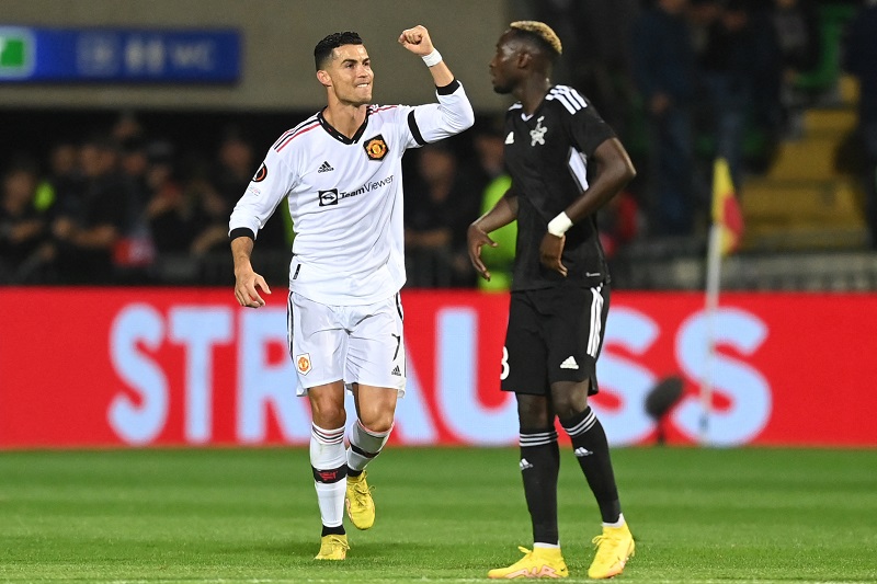 Ronaldo ghi bàn thắng đầu tiên cho MU ở Europa League