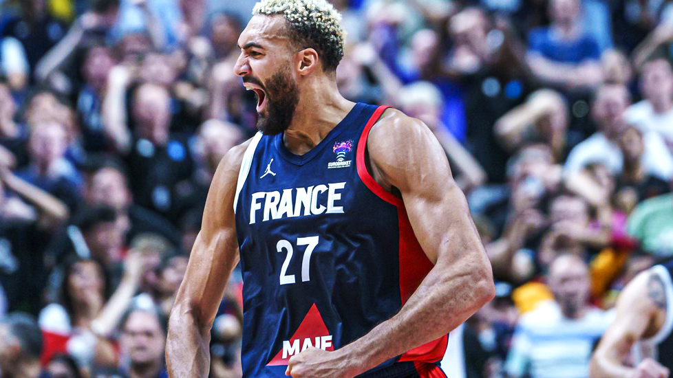 Hai lần "thoát hiểm" đưa Rudy Gobert cùng ĐT Pháp đến gần ngôi vương EuroBasket 2022