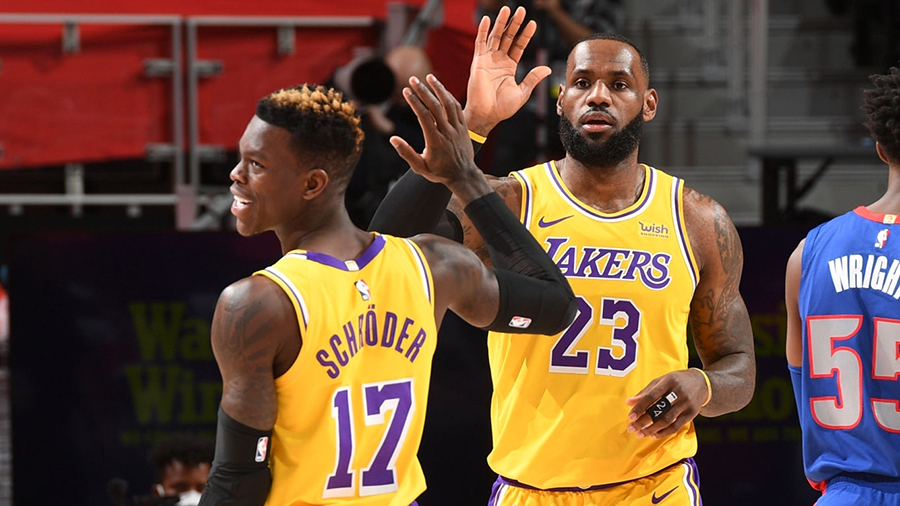Dennis Schroder tái xuất LA Lakers sau câu chuyện “đánh rơi 80 triệu” đô la Mỹ năm 2021