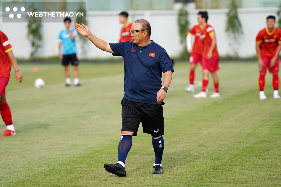 Việt Nam vs Singapore: Cơ hội để ông Park điều nghiên đối thủ