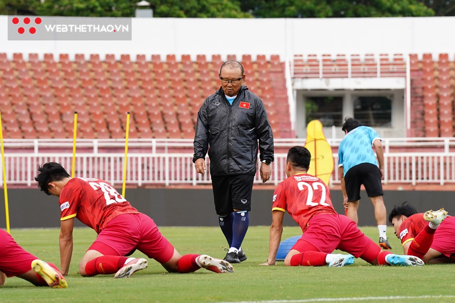 Việt Nam vs Singapore đá mấy giờ hôm nay 21/9?