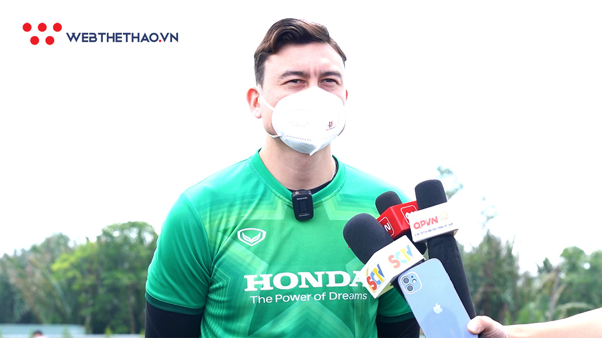 Đặng Văn Lâm hứa đạt phong độ cao nhất để bắt chính ở AFF Cup 2022