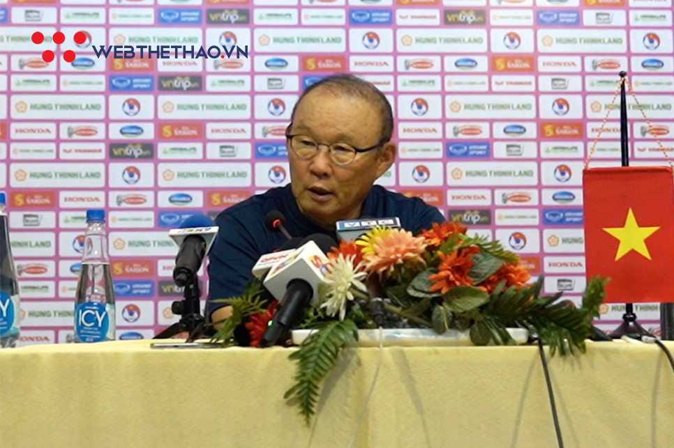 HLV Park Hang Seo: "Tuyển Việt Nam chưa quá mạnh đâu"