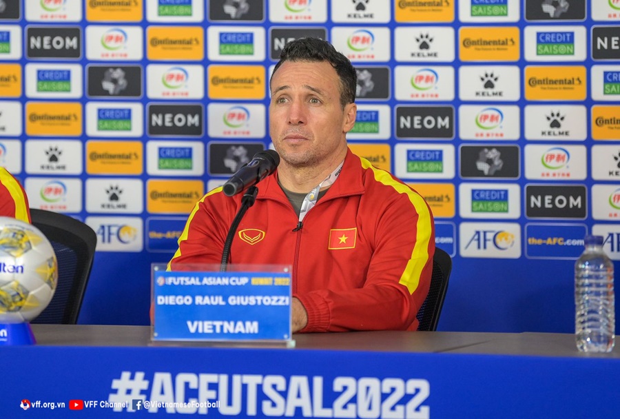 HLV Diego Giustozzi: “Futsal Việt Nam sẽ hạ Nhật Bản, chiếm ngôi đầu bảng”