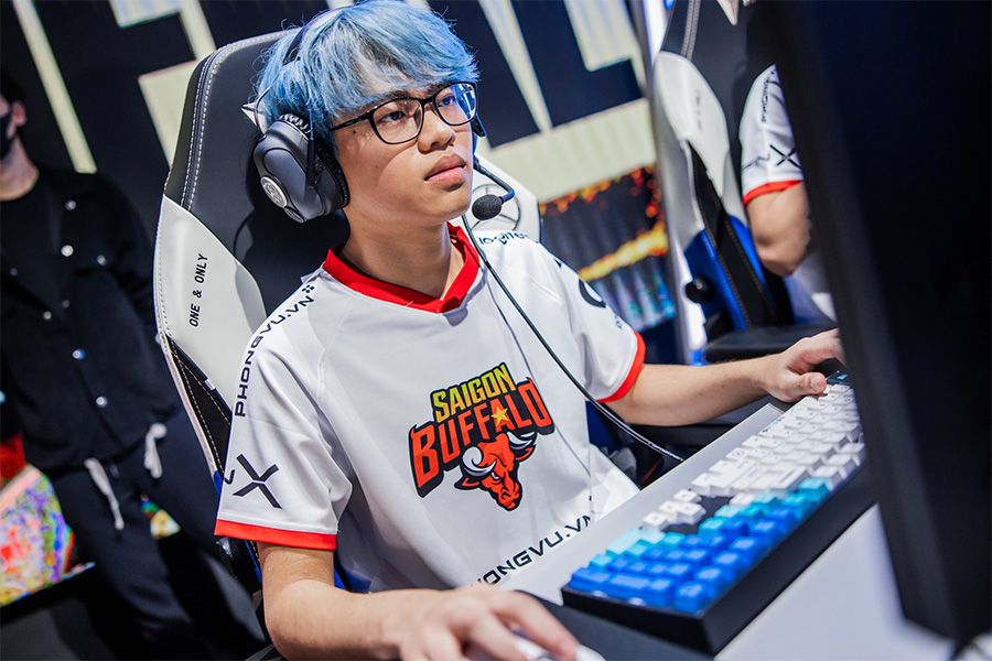 Shogun trở thành tuyển thủ VCS đầu tiên có Pentakill tại CKTG