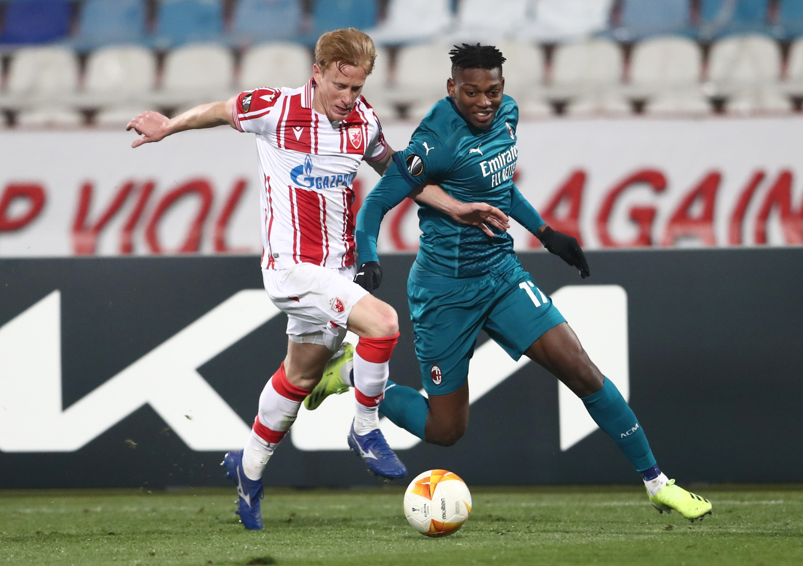 Nhận định, soi kèo Crvena Zvezda vs Ferencvarosi: Tin vào hiện tượng