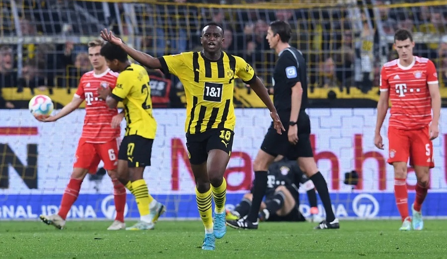 Cầu thủ trẻ nhất ghi bàn trong trận Siêu kinh điển Dortmund vs Bayern