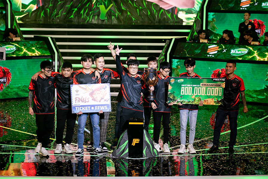 Chung kết Free Fire VFL Summer 2022: HQ Esports lần đầu chạm tay vào ngôi vương