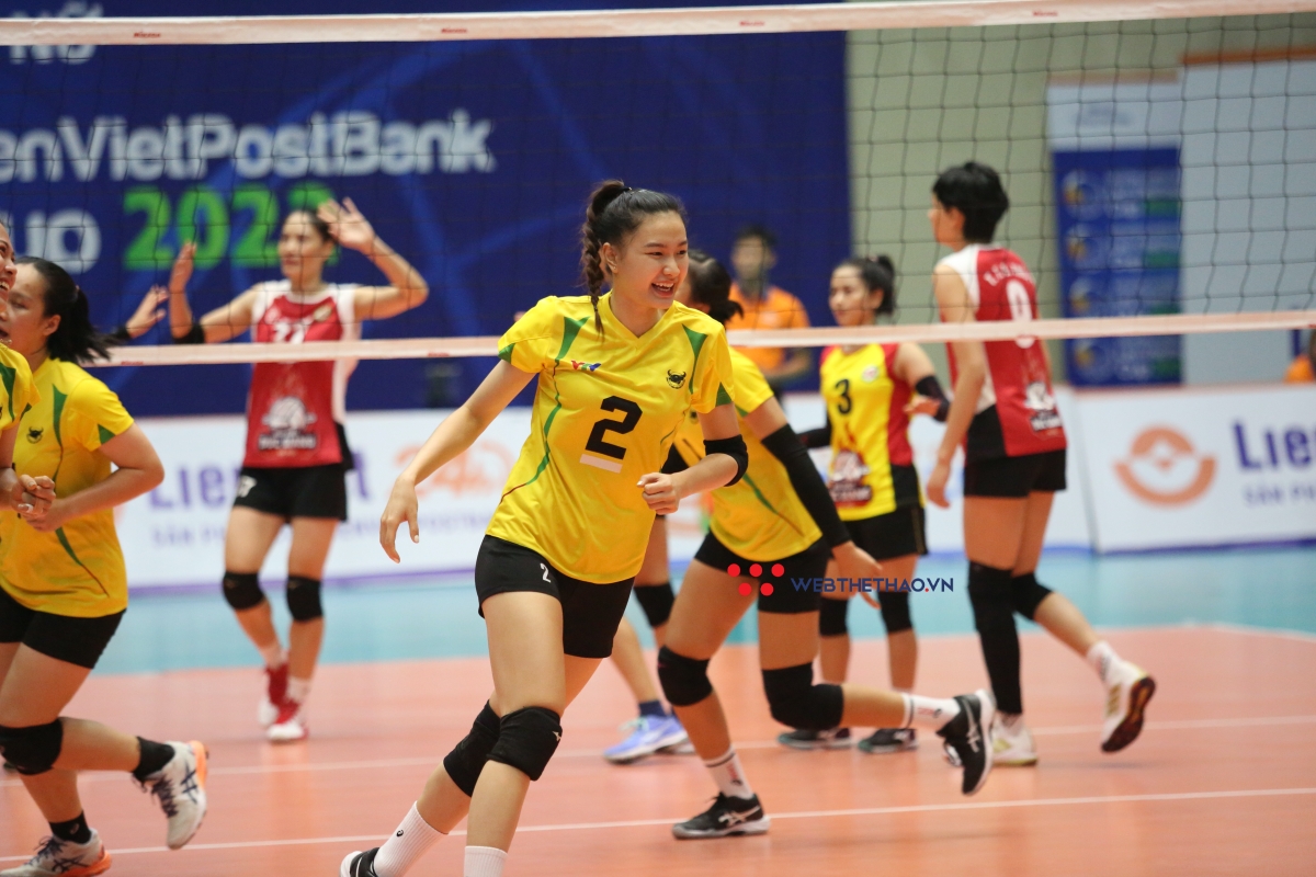 Loạt khoảnh khắc thu hút của hoa khôi Kim Thanh tại giải LienVietPostBank 2022