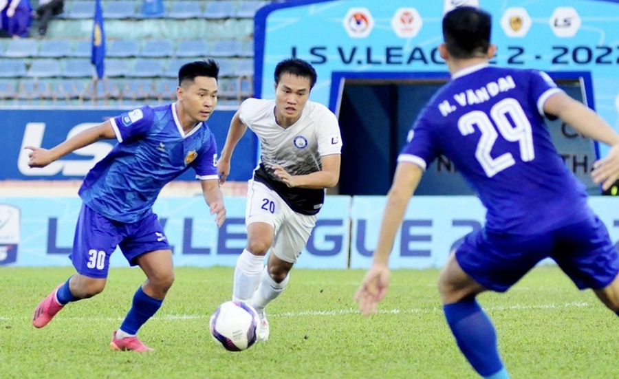 Quảng Nam tắt ngấm cơ hội, Khánh Hòa sáng cửa thăng hạng V.League 2023