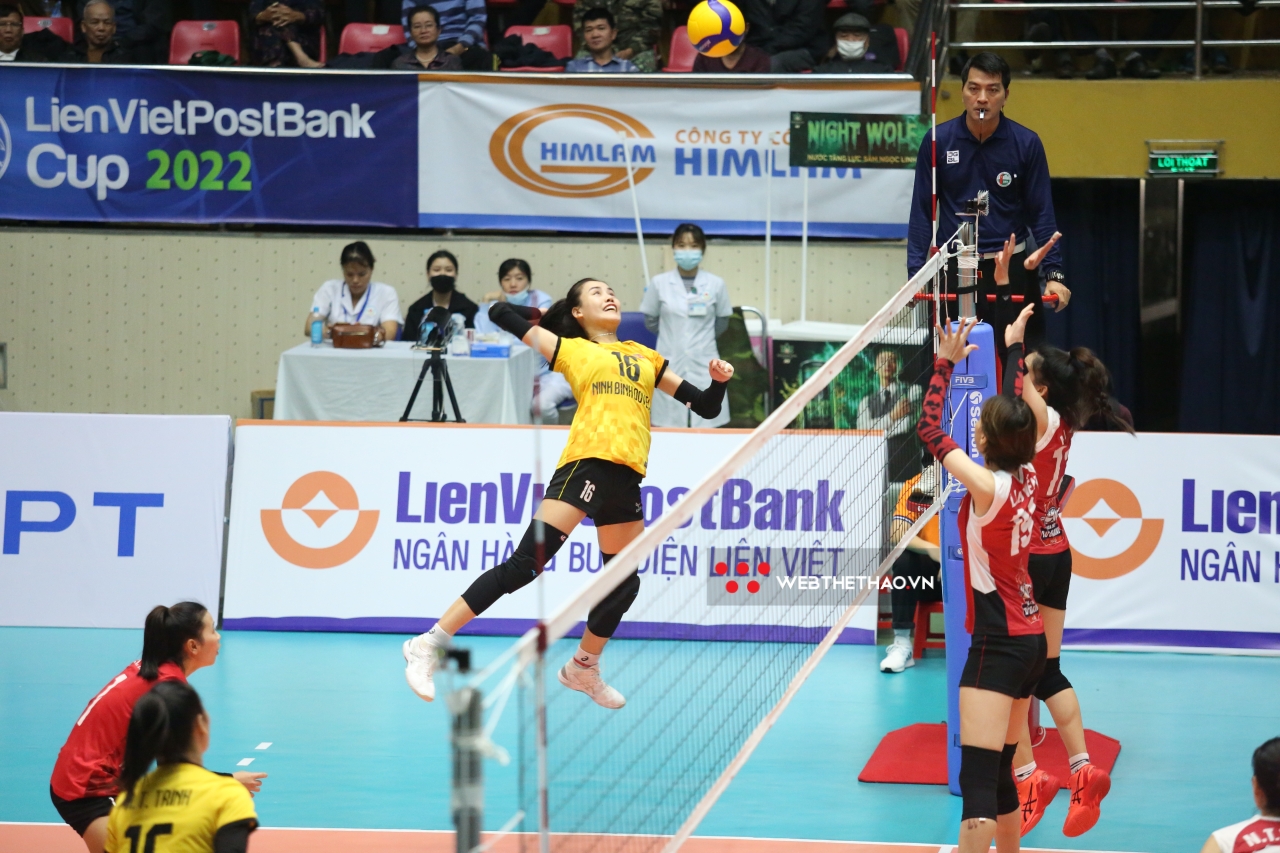Thắng dễ Hoá chất Đức Giang, Ninh Bình Doveco giành tấm vé đầu tiên vào chung kết LienVietPostBank 2022