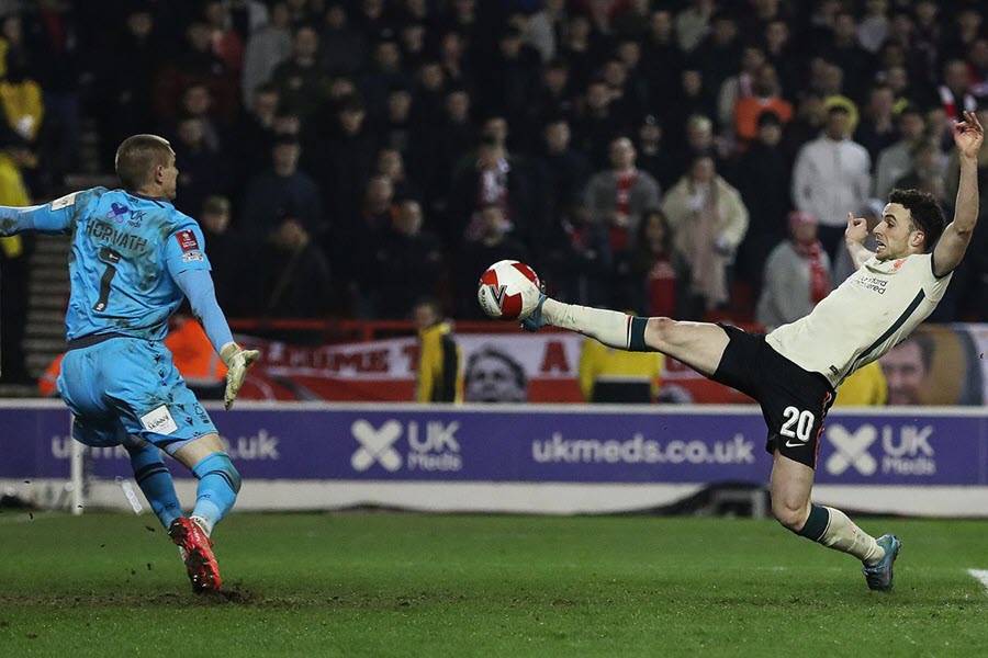 Nhận định, soi kèo Nottingham vs Liverpool: Lữ đoàn đỏ thăng tiến
