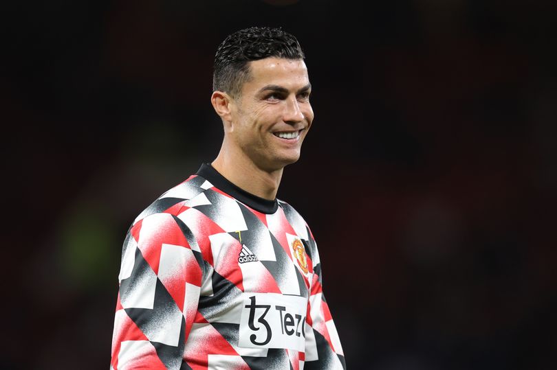 Ronaldo có thể chia tay MU để đầu quân cho Chelsea