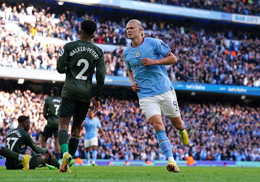 Đội hình ra sân Man City vs Fulham: Haaland ngồi dự bị
