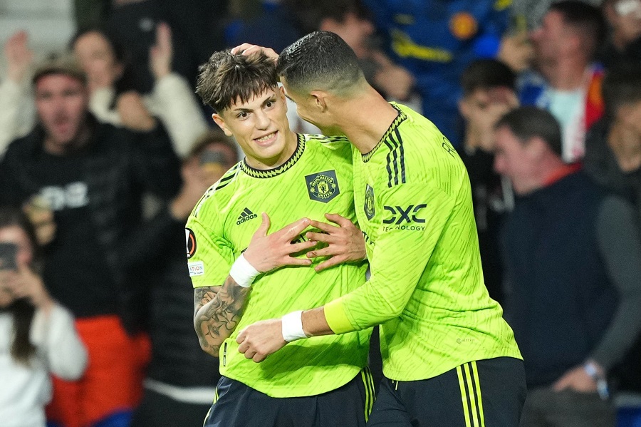 MU đụng Barcelona ở vòng play-off Europa League